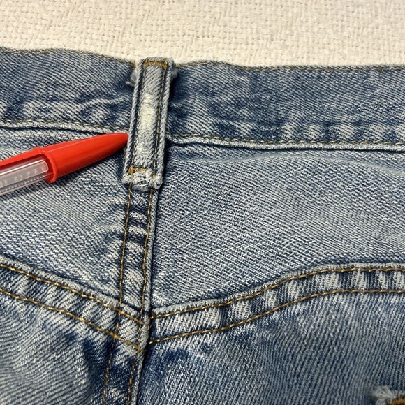 Levis 550 Jeans Mens 36x32 Relaxed Fit Western Cowboy Blue Denim Distressed - Picture 14 of 16